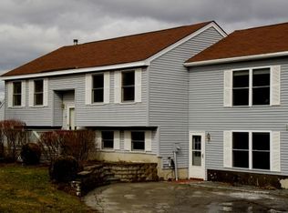 12 Jackson Brook Ter, Dover, NH 03820