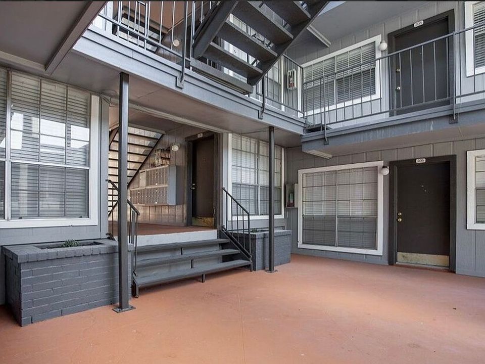 1st image of 2704 Salado St #308