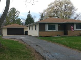 8615 N 52nd St, Brown Deer, WI 53223