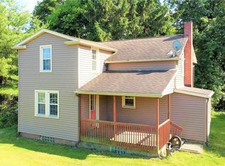 10885 Kent Ave NE, Hartville, OH 44632