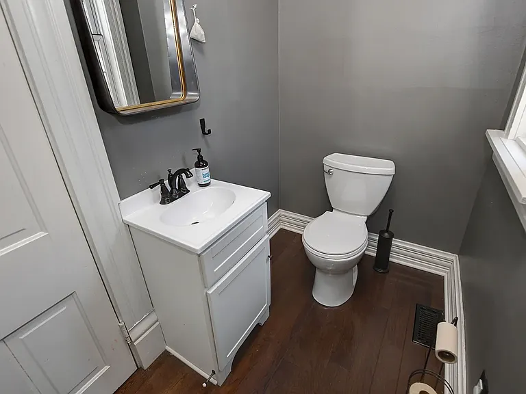 243 Jackson St — Photo 19