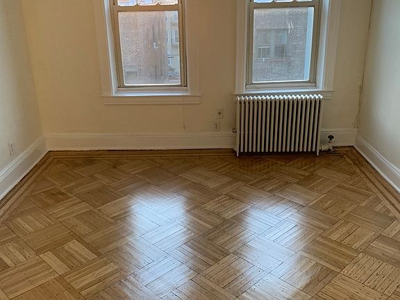 3rd image of 31-70 36th St #3