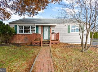 908 Bayard St, Bristol, PA 19007