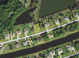 1136 Rotonda Cir, Rotonda West, FL 33947