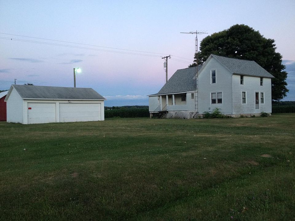 Farm House on 80 acres of land