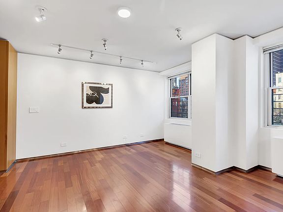 4th image of 345 E 86th St #4DE