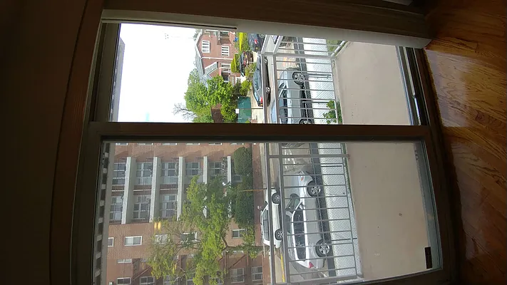 Rented by Metro Garden Realty NYC | media 34