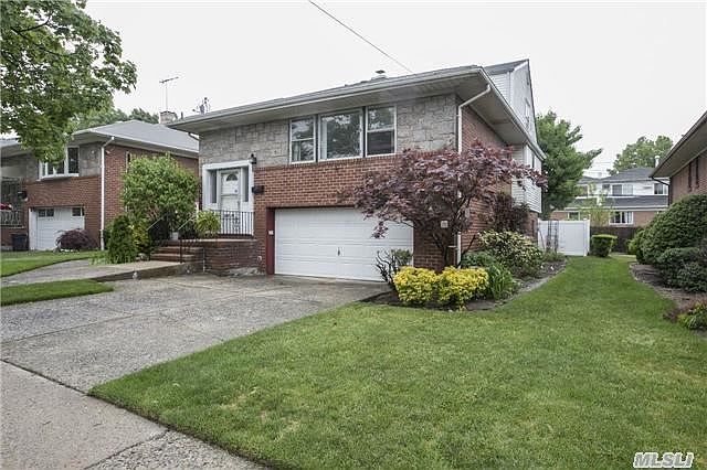 1st image of 23015 58th Ave