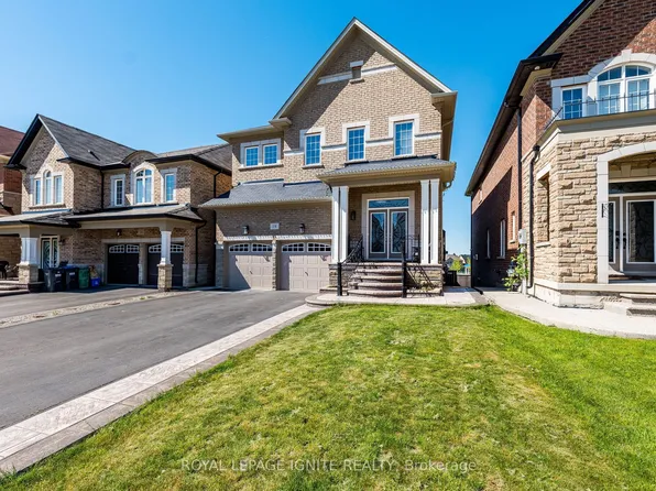 18 Monkton Cir, Brampton, ON L6Y 0X1