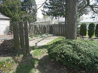 5th image of 16876 Centralia St