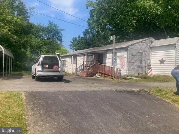 7005 Farragut Dr, Bryans Road, MD 20616