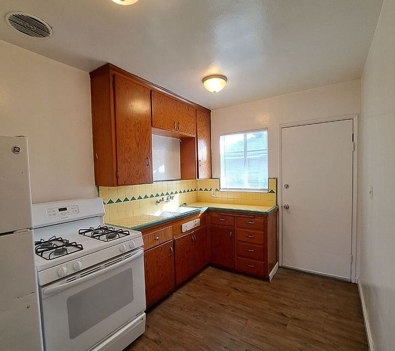 1st image of 2434-2440 N 1st St #2436