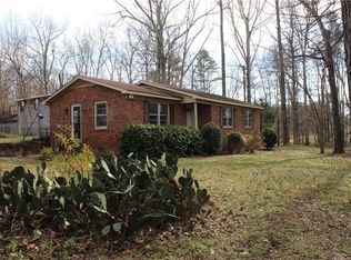 5707 Davis Mill Rd, Greensboro, NC 27406
