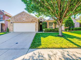 12752 Hannahsville Ln, Fort Worth, TX 76244