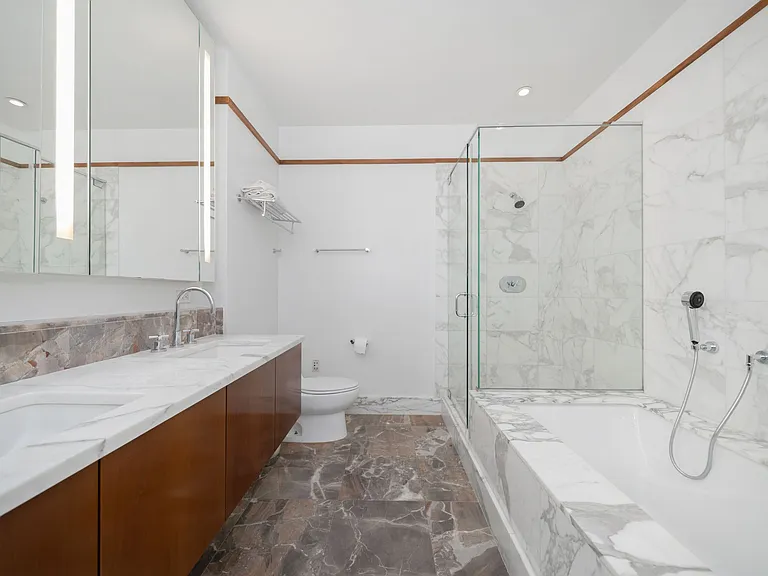 25 Columbus Cir #53F — Photo 5
