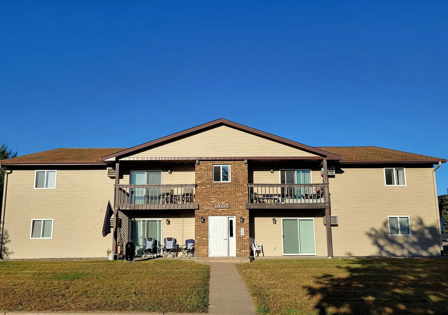 1607 Aspen Drive — Photo 1