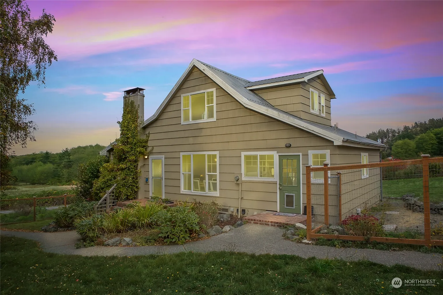 1647 Crosby Road photo 1