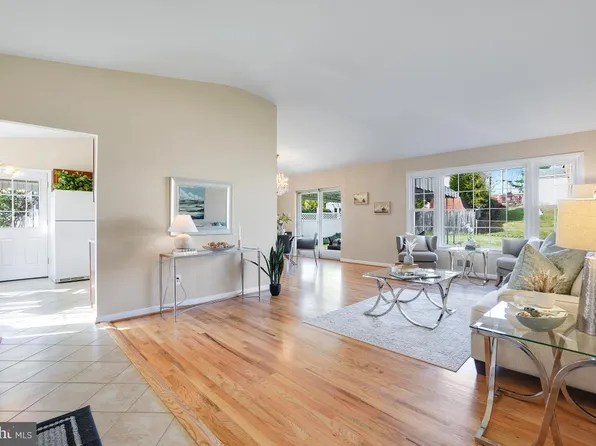 13204 Hathaway Dr, Silver Spring, MD 20906