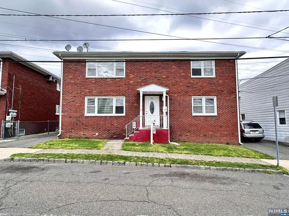 54 Mitchell St, Belleville, NJ 07109