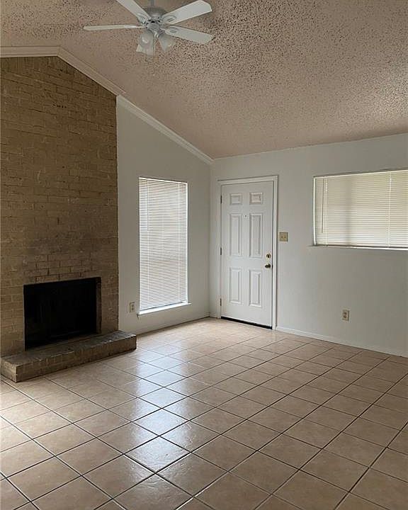 1st image of 4802 E Stassney Ln #B