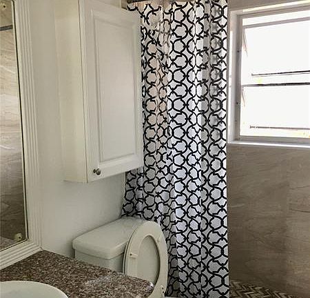 5th image of 3930 Crystal Lake Dr APT 314