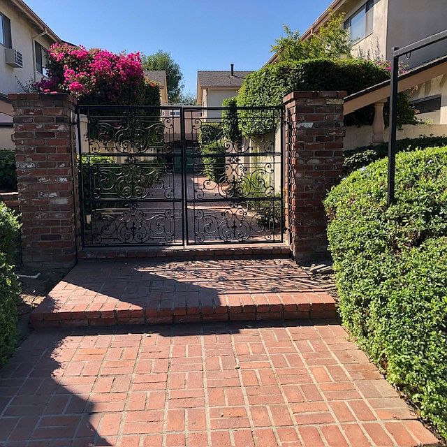 1st image of 5-18014 Burbank Blvd