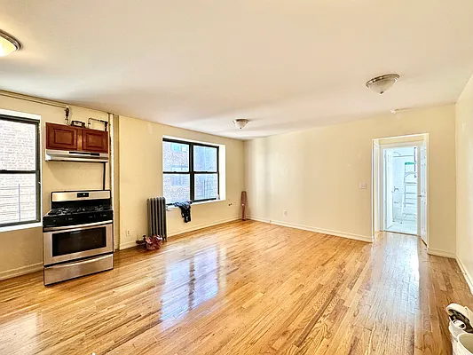 Rented by Bohemia Realty Group | media 1