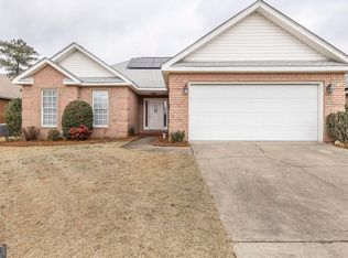 327 Links View Dr, Bonaire, GA 31005