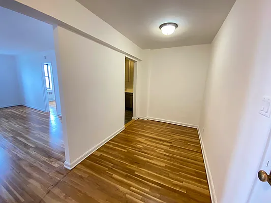 Sold by Diamond Real, Inc. | media 3