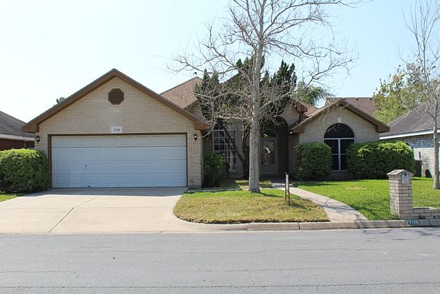 1st image of 2709 Thomas Ln