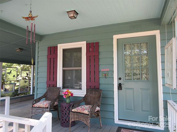 5th image of 1051 S Brady Ave