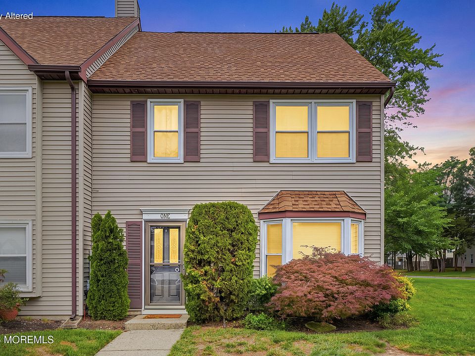 1st image of 1 Revere Court