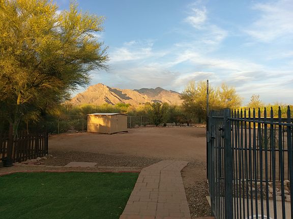 3rd image of 7656 N La Canada Dr