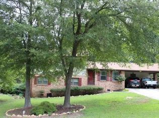 1744 Rhonda Ln, Stone Mountain, GA 30087