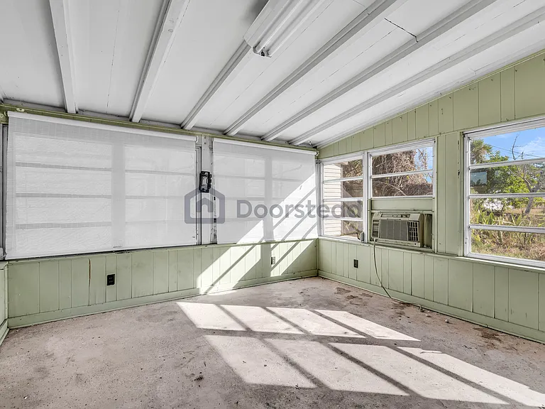 8338 Bumford Ave — Photo 21