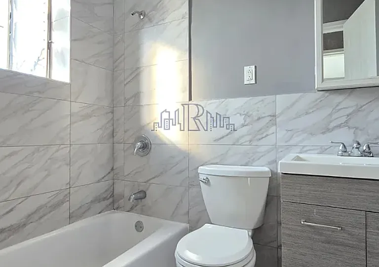 104 Montclair Ave #4 — Photo 4