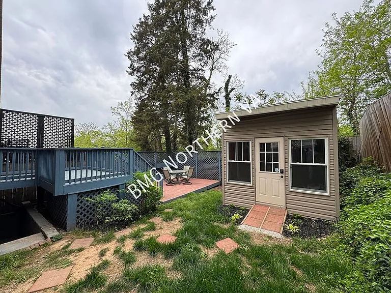 130 Cambridge Rd — Photo 28