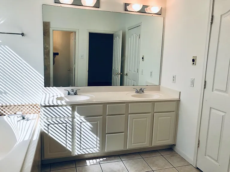 9311 Cantata Ct — Photo 21