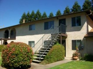 2925 Reservoir Ln APT 14, Redding, CA