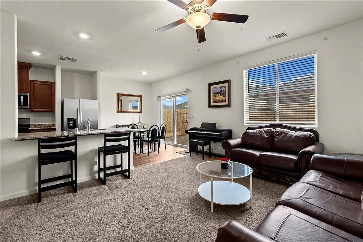 10400 Skynyrd Way — Photo 4