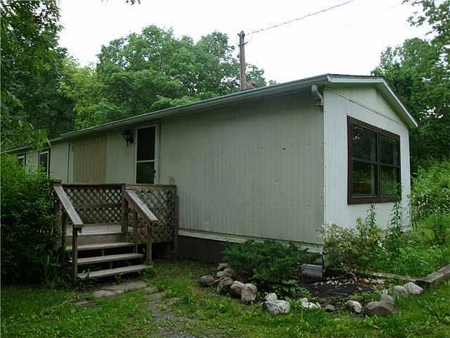 2nd image of 1403 Burlingham Rd