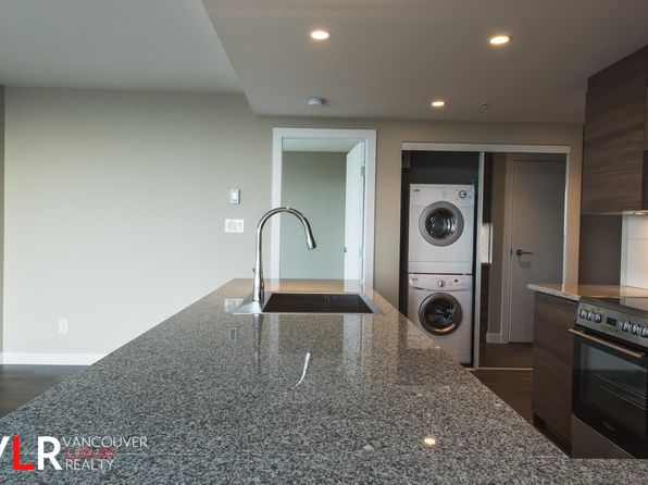 2 bedroom rental in Vancouver — photo 5