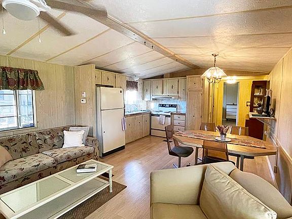 3rd image of 25608 Limequat Ct #L-042