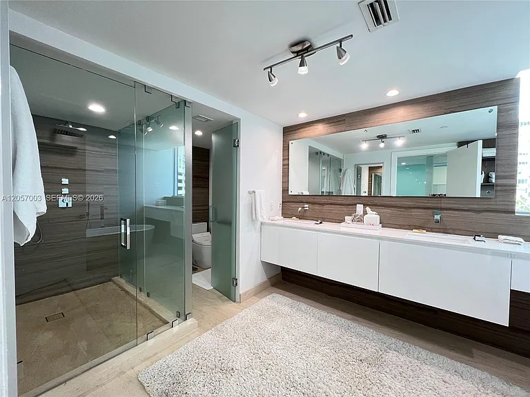 1331 Brickell Bay Dr #48 — Photo 29