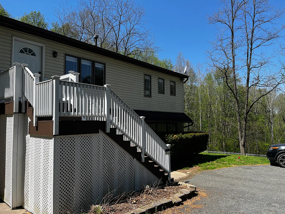 Building Photo - 2220 Kalmia Rd