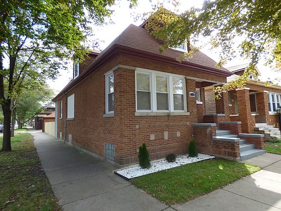 2nd image of 8001 S Dorchester Ave