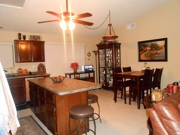 5th image of 3750 Bonanza Dr