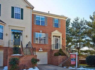 11 Vanderbilt Ct, Rockville, MD 20850