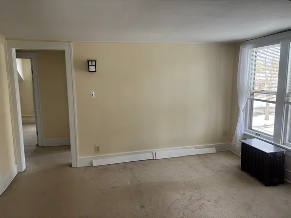 943 Sheridan St APT 4, Ypsilanti, MI 48197