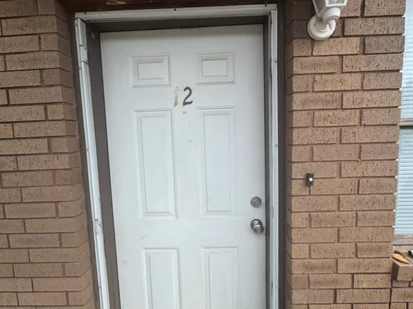 305 W Pleasant Valley Rd #12, Poteau, OK 74953